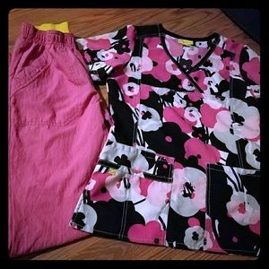 wonder wink scrub set